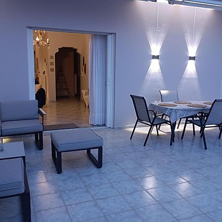 Kelly'S Penthouse Apartment Nafpaktos Exterior photo