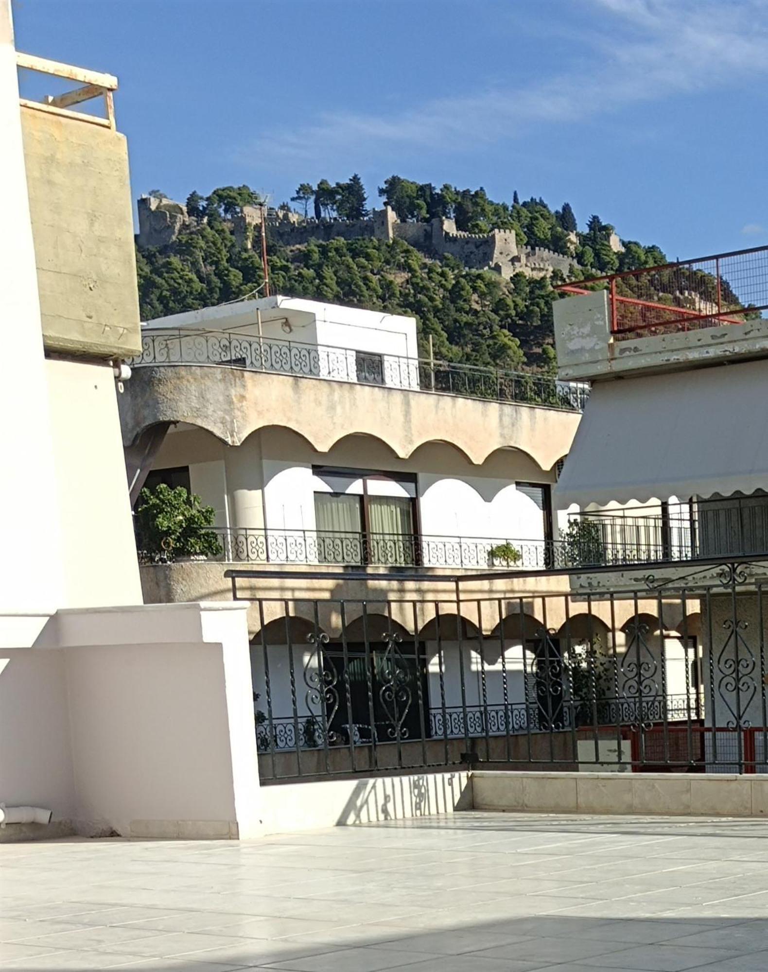 Kelly'S Penthouse Apartment Nafpaktos Exterior photo
